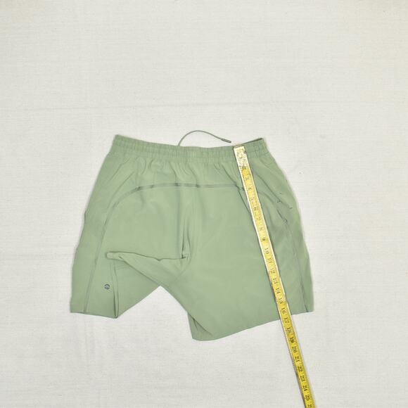 Lululemon Men's Sweat Athletic Shorts Drawstring Polyester Green Size L Stained - Picture 5 of 8